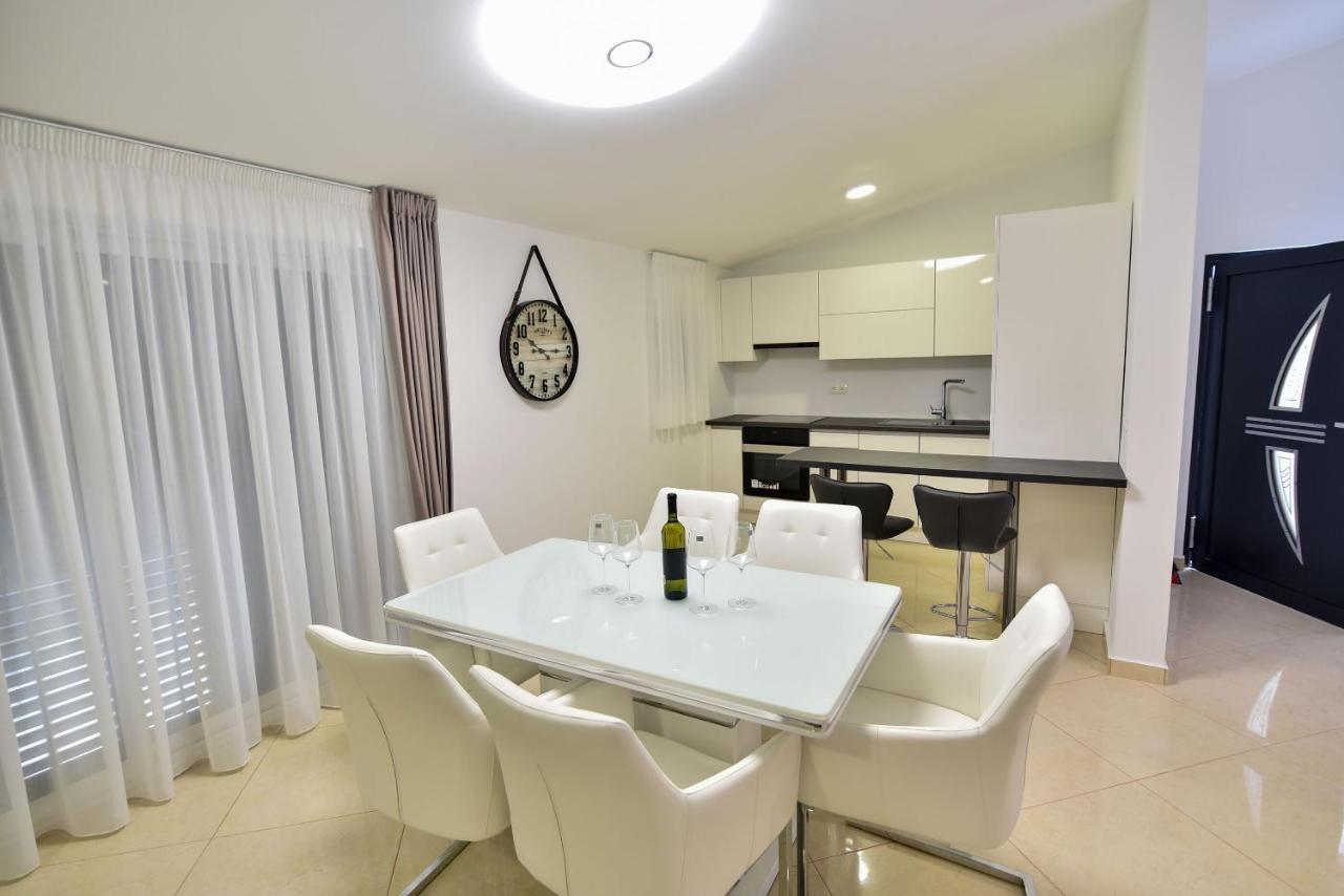 Apartments Sana Вир Екстер'єр фото