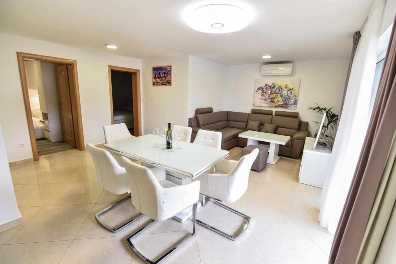 Apartments Sana Вир Екстер'єр фото
